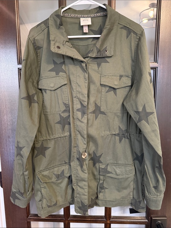 Knox Rose Jackets & Blazers - Knox Rose Olive Green Star-Print Utility Jacket